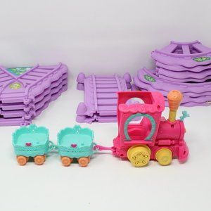My Little Pony Friendship Express Train 3 Trains and Cars and 14 Track Pieces